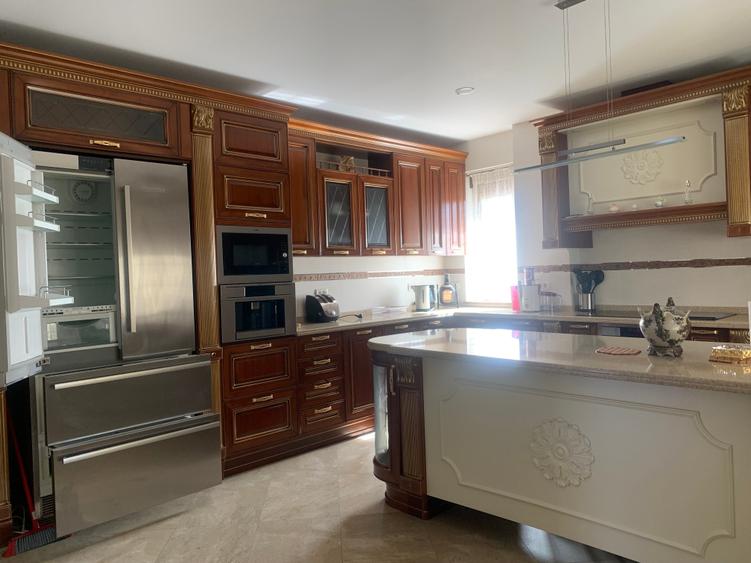 Primo -Vilă D+P+2M+Mpiscina teren 1289 mp preț.2.500.000 euro - 7