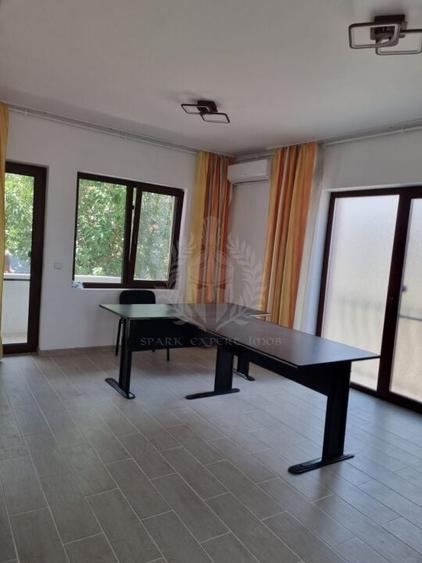 Spatiu Birouri 4 camere, Ultracentral, Ploiesti - 9