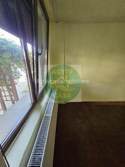 Apartament 3 camere, zona Scoala nr.1 Apartament 3 camere, zona Scoala nr.1