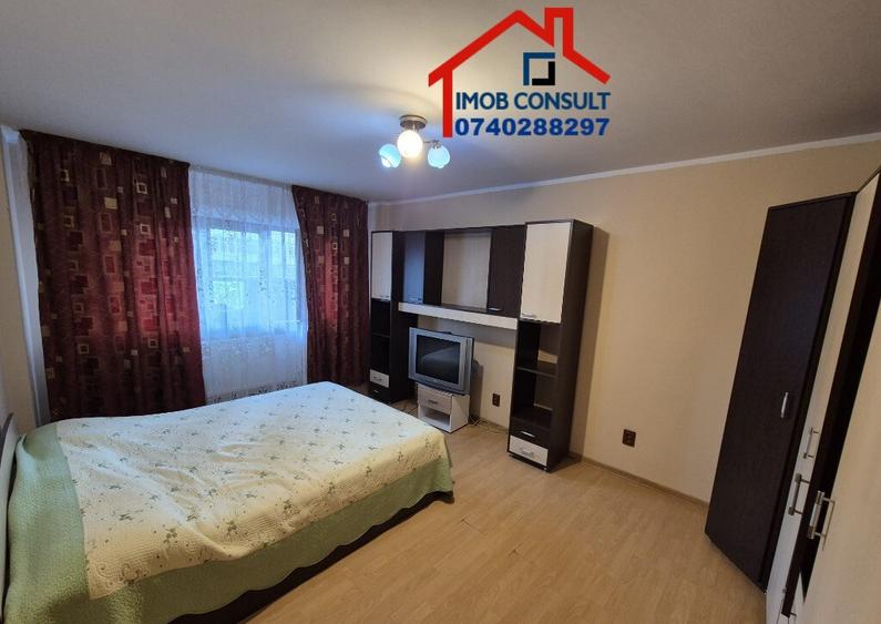 Decomandat, spatios, mobilat si utilat, etajul 1 / CE 1000 - 12