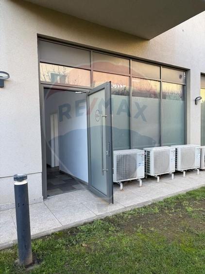 De vanzare | Spatiu comercial 92 mp | Strada Vasile Lascăr - 2