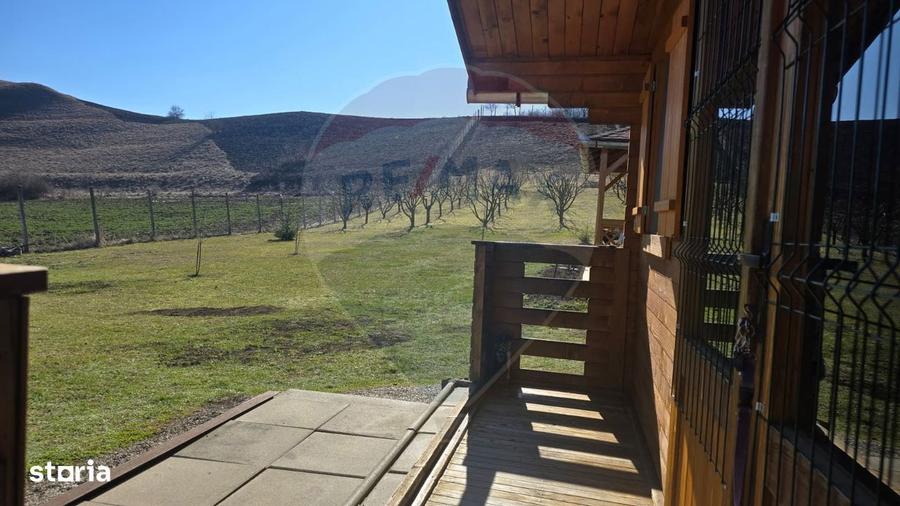 Teren de 2900 mp, în Blăjel