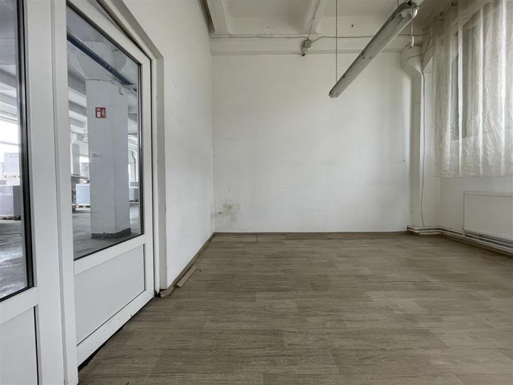 Hala industriala de inchiriat 614mp acces facil Piata 1 Mai. - 6