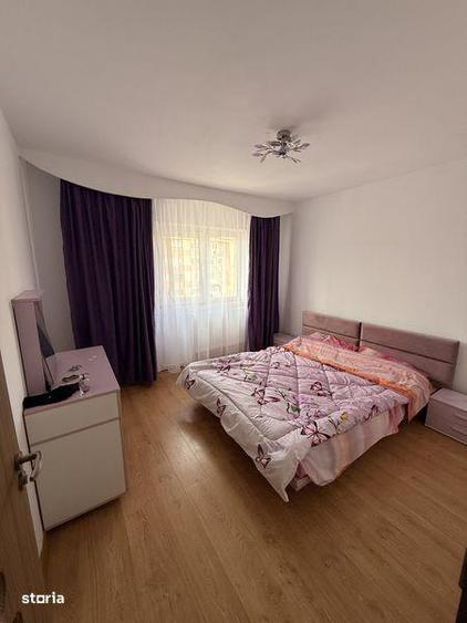 Vand/ inchiriez apartament 1 Mai (Pelendava) - 2