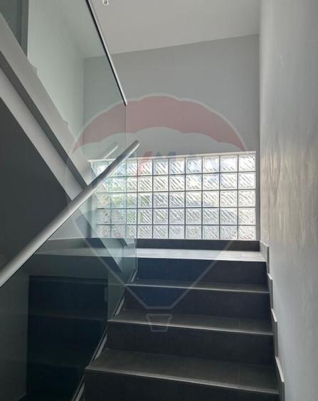 DE VANZARE Casa / Vila cu 5 camere de vanzare in BUFTEA - 21