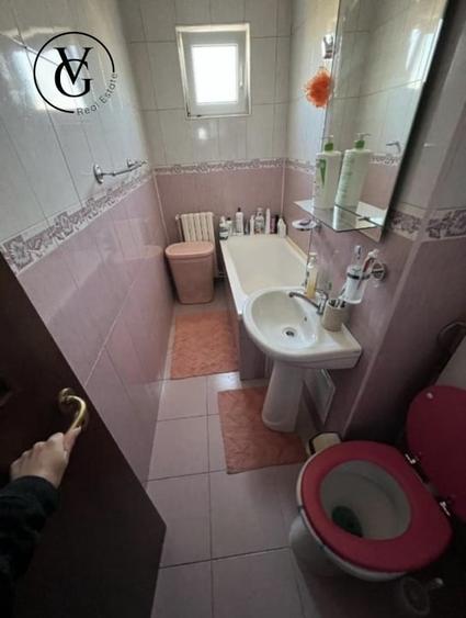 Apartament 3 camere, mobilat si utilat, zona Tomis Nord - 12