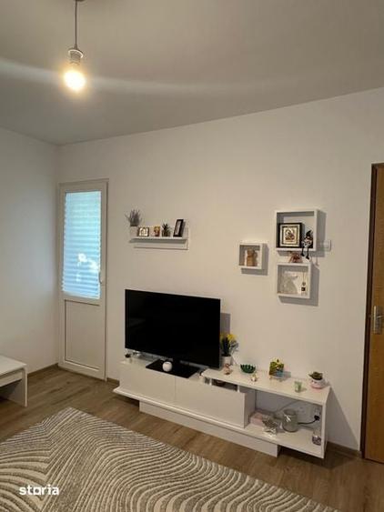 Vand apartament decomandat , direct proprietar - 3