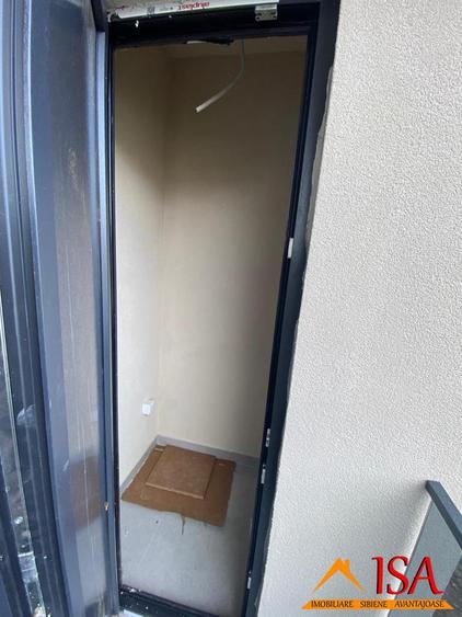 Garsonieră decomandată + curte proprie – ȘELIMBĂR - 10