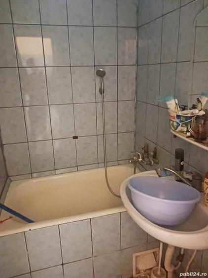 inchiriez apartament ora? Petro?ani - 3