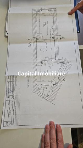 Spa?iu Comercial Bulevardul Revolu?iei - 1
