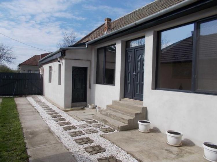 Casa vand-schimb, Varias, Timis 3 camere, teren 1439mp, utilitati,  com=0% - 8