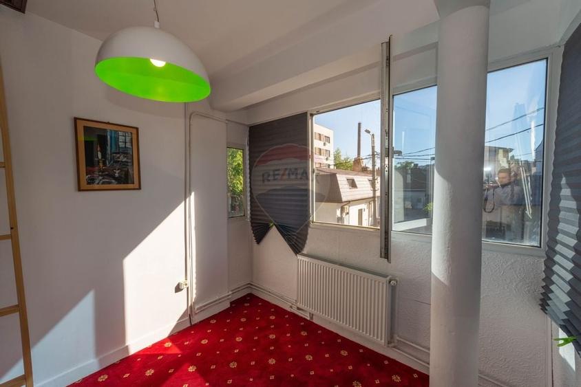 Casa / Vila cu 3 camere de inchiriat strada Pargarilor Stefan cel Mare - 20