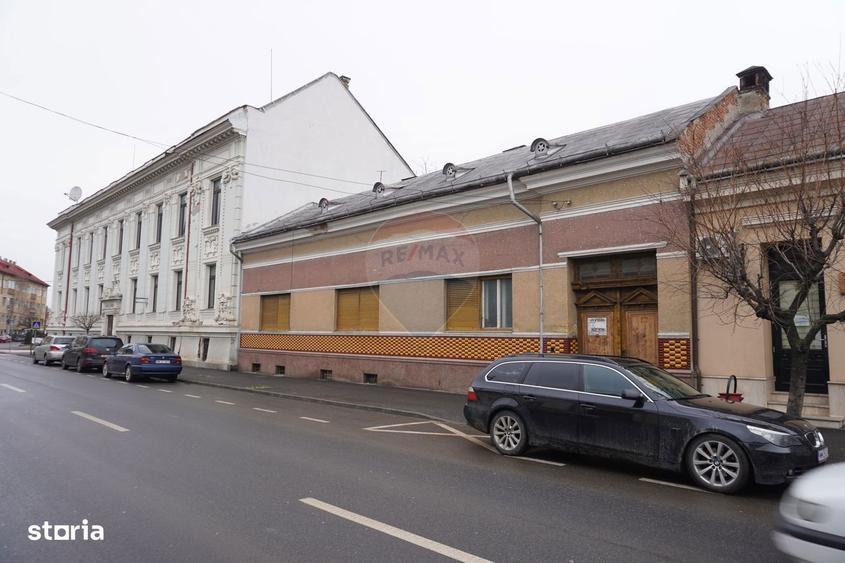 Casa / Vila cu 5 camere de vanzare - 9