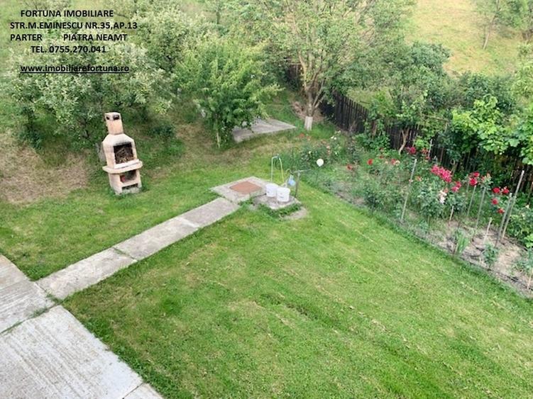 Casa in oras, cu  priveliste de vis, la poalele padurii - 17