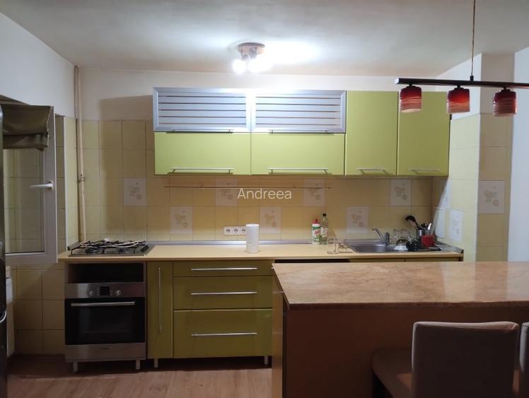 Proprietar închiriez garsonieră