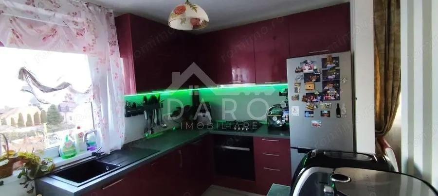 Vand apartament cu 3 camere - 2