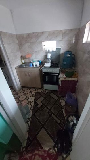 Vand casa cu teren - 2