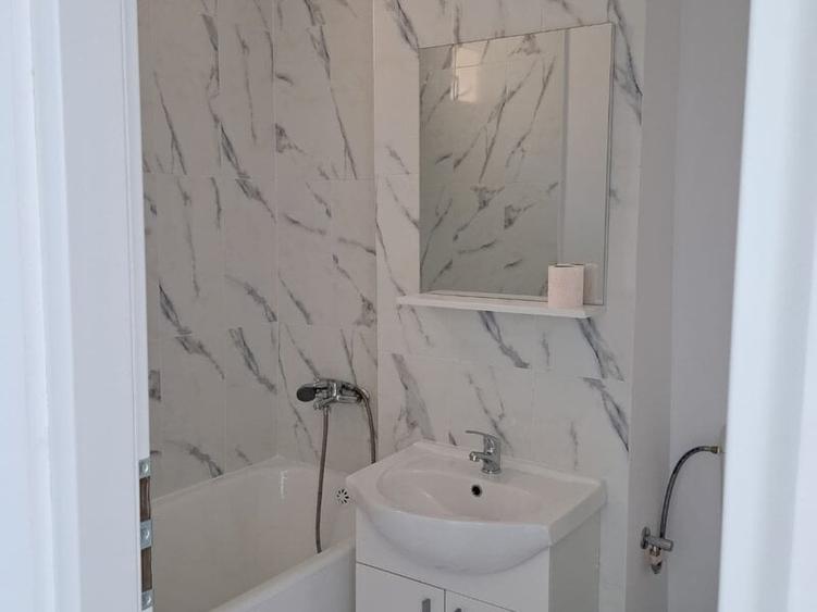 Ramnicu Sarat, piata Bobocica, chiar pe Nicolae Pascu - 9