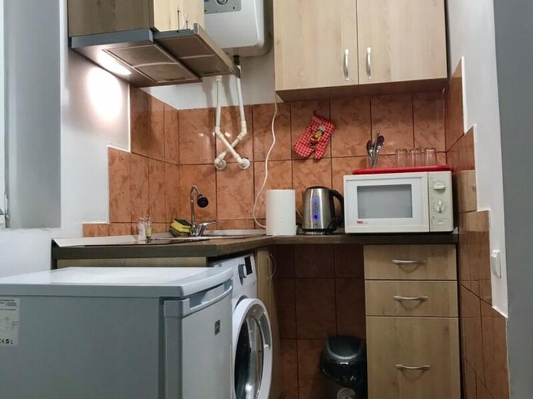 Garsoniera de Vanzare, Central, Cartier Unirii, Mall Vitan, Metrou la 10 Minute. - 7