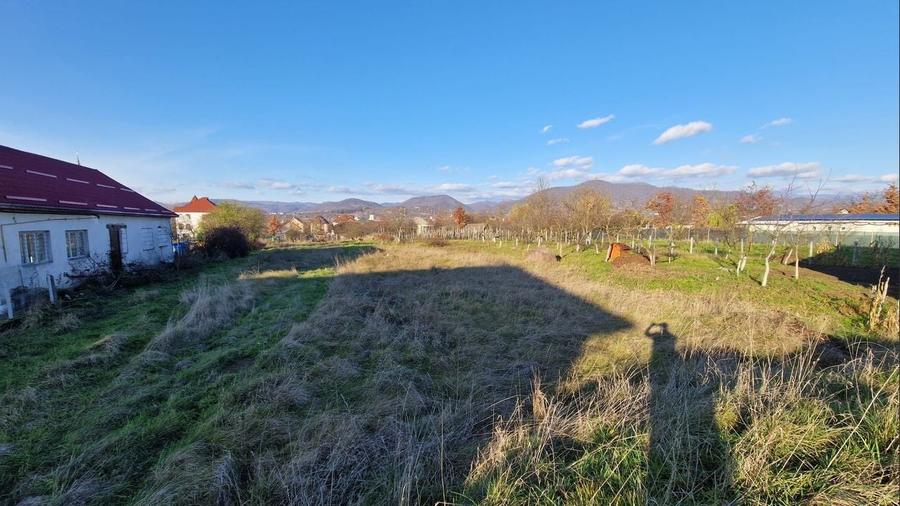 De vânzare: Teren 25 ari parcelabil, în Săsar - 5