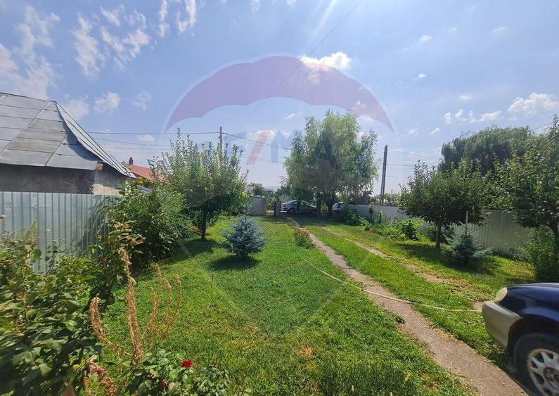 Casa / Vila cu 6 camere in Jorasti - 6