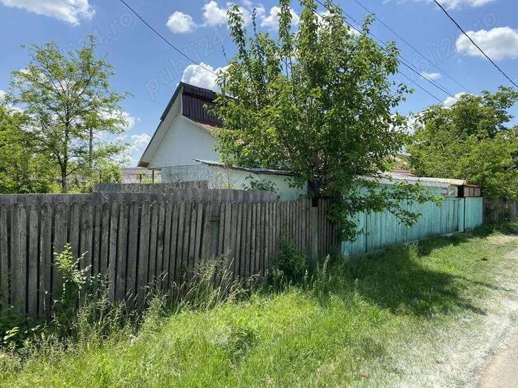 Casa de vanzare cu teren - 10