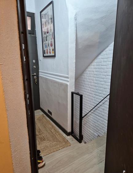 Ap. 2 camere mari + birou + boxa în vilă | Terasă | Victoriei - 13