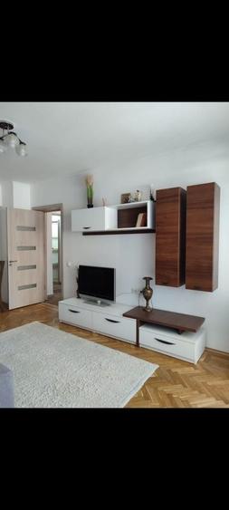 Apartament 3 camere de inchiriat Obor | Bloc ALMO | 70 mp | Metrou 2 min - 3