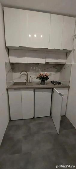 garsoniera metrou 1 decembrie circa 13 politie - 3