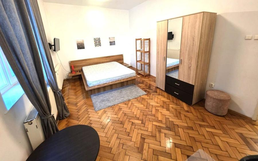 Apartament de închiriat – ultracentral, lângă Parcul Eminescu - 1
