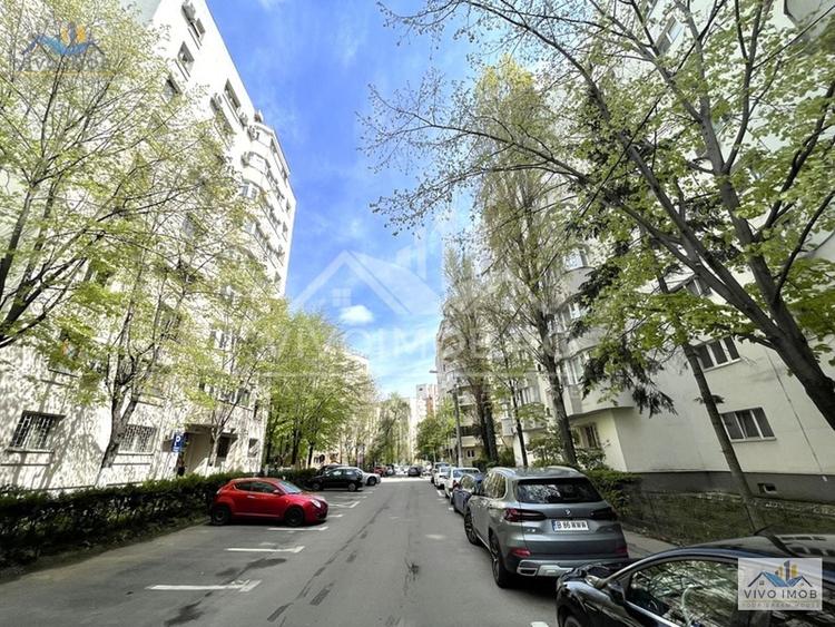 Apartament cu 2 camere decomandat, mobilat în Decebal