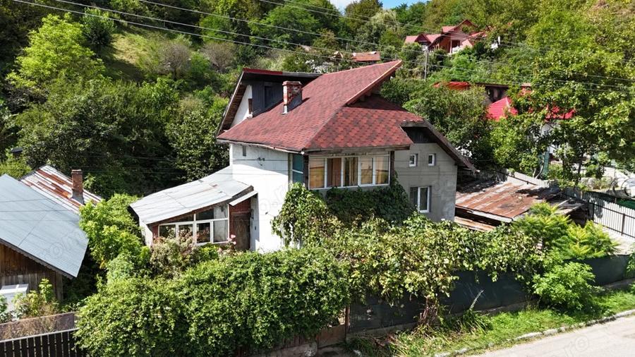 Casa de vanzare zona centrala langa magazinul Penny Brezoi - 6