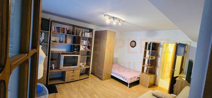 Garsoniera - zona Gara Constanta - 3