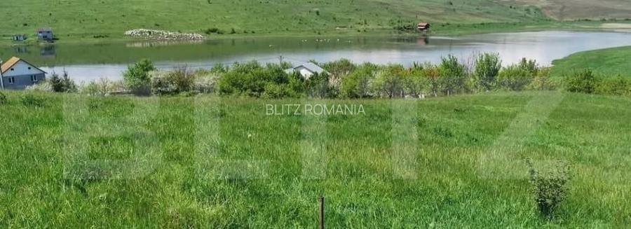 Investi?ie ! Teren intravilan construibil 1600 mp, panorama