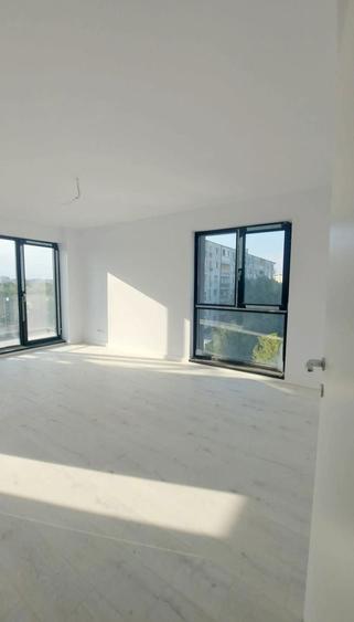 NOU 3 Camere 2 bai 2 Balcoane 89 mp SECTOR 3 - 6