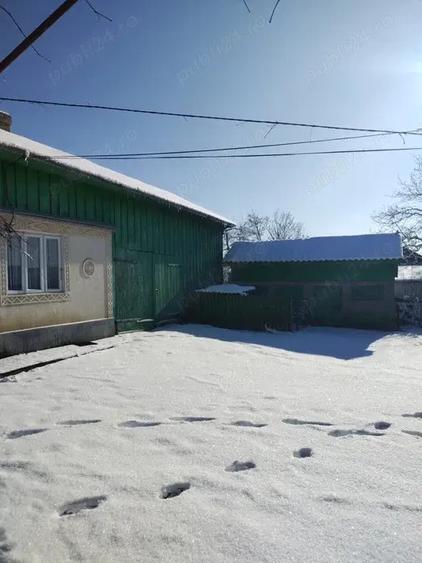 Casa de vanzare in Caline?ti, jud Boto?ani - 5800 mp teren - 7