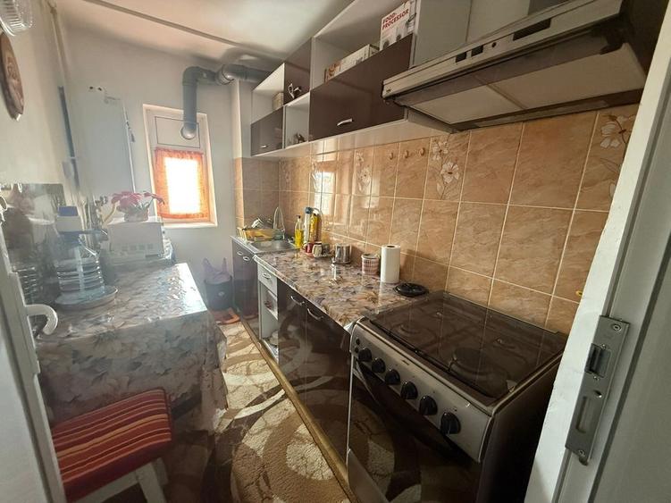 Apartament micro 4 decomandat 3 camere - 3