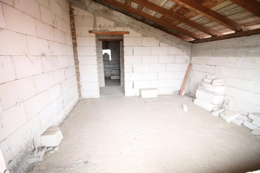 Casa Sendreni teren 670mp - 2