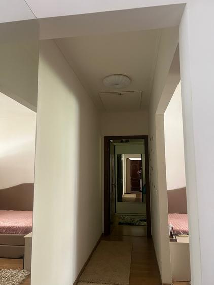 Apartament 49mp, la mansarda - cu pod !  Zona Tomis 3, Str. Zmeurei ,63500 € - 9