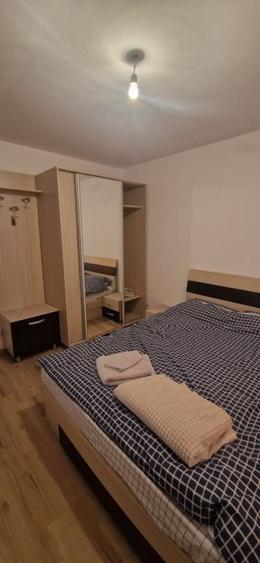 Casa P+M Bascov stradal - 7