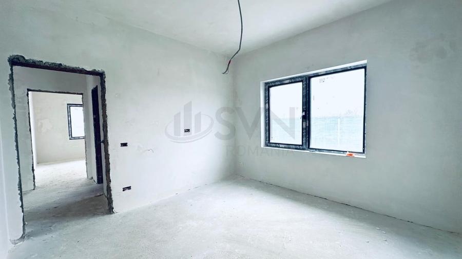 REV2004628 Vila cu pompa de caldura sipanouri solare - 5