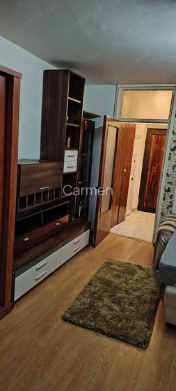 Proprietar - inchiriez garsoniera