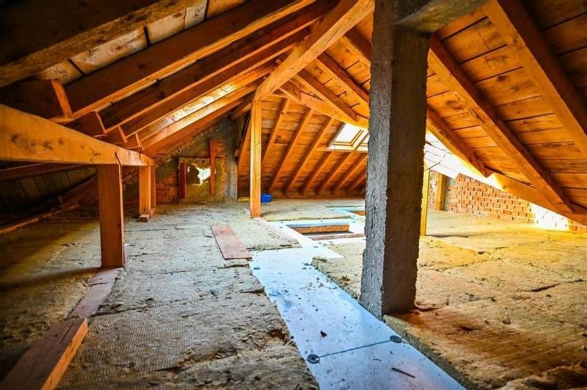 Film! Resedinta eleganta, accesorizata, in frumoasa statiune Poiana Brasov. - 27