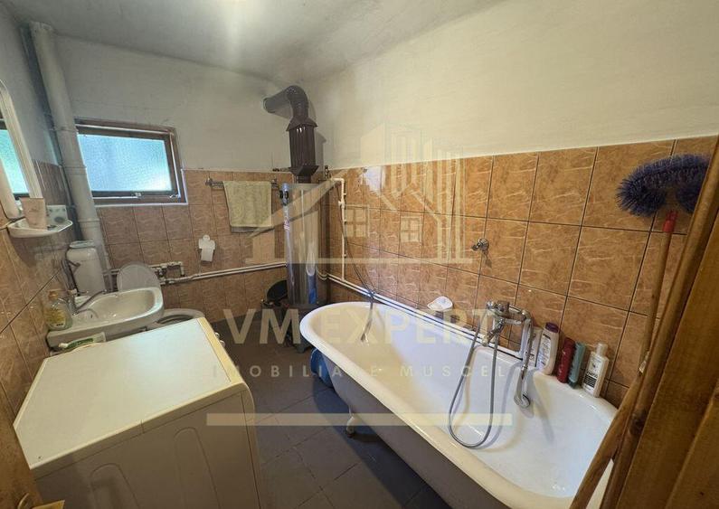 CASA 6 CAMERE TEREN 1005 MP BUGHEA DE JOS ARGE? - 10