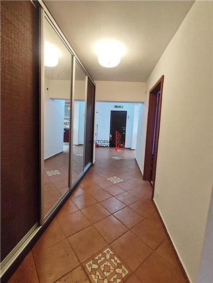 La 5 min de metrou OBOR, bloc reabilitat si anvelopat- gata de mutat! - 2