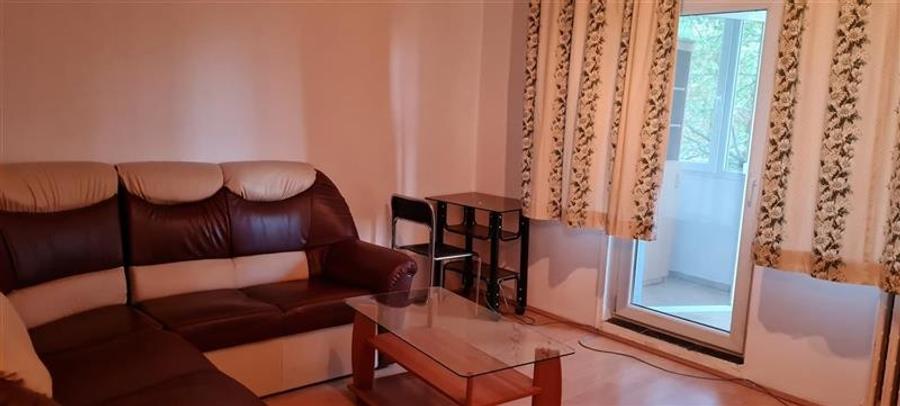 APARTAMENT O CAMERA DE INCHIRIAT - 5