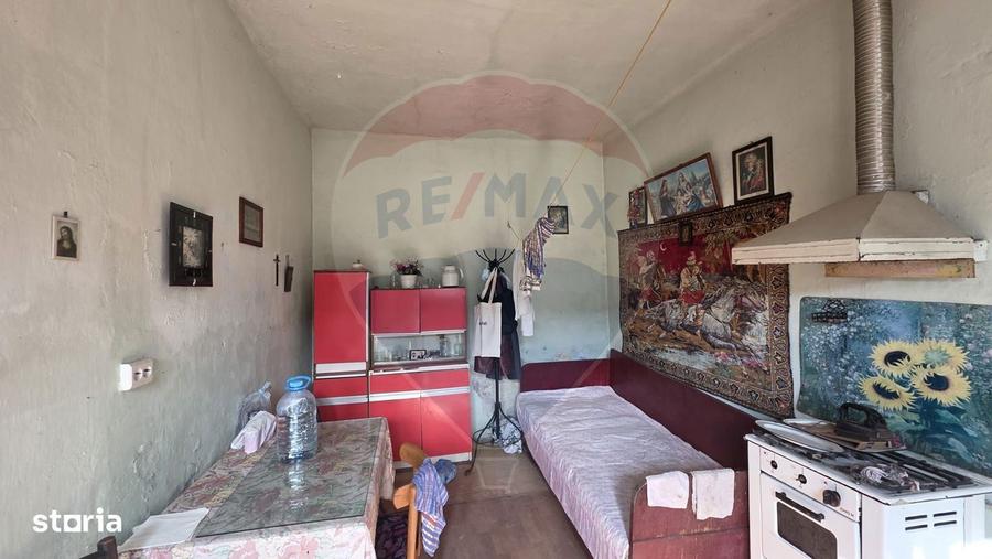 Casa de vanzare - Medias,str. Avram Iancu - 5