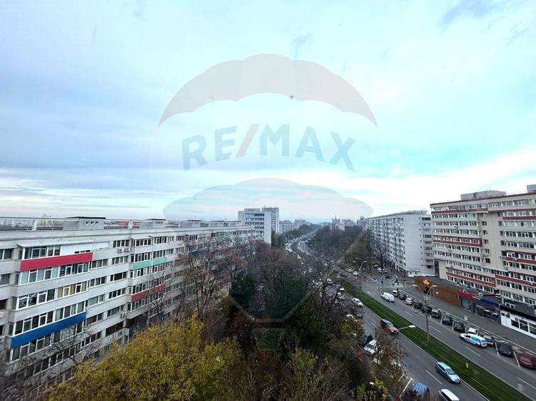 Apartament cu 3 camere de vânzare în zona Drumul Gazarului - 1