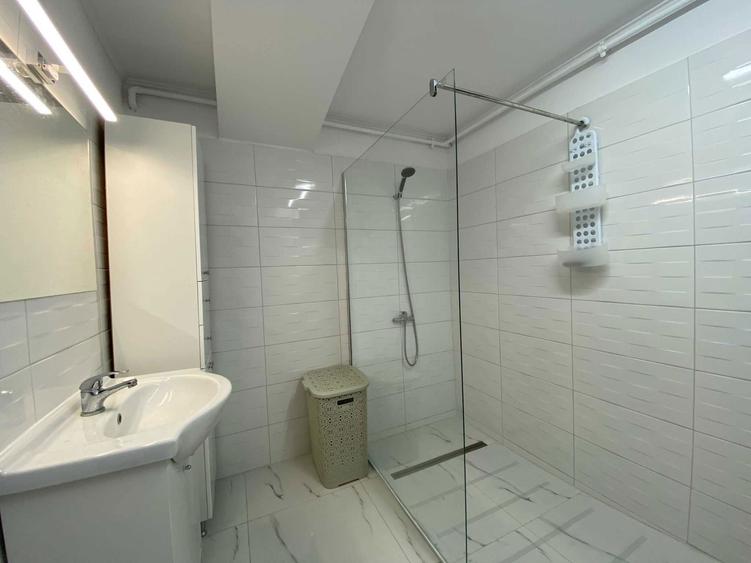 Proprietar inchiriez apartament - Piata Pleveni (langa facultati) - 7