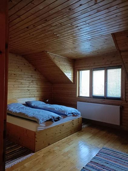 Casa de vanzare situata in Valea Cheii, Pausesti Maglasi , Valcea - 2